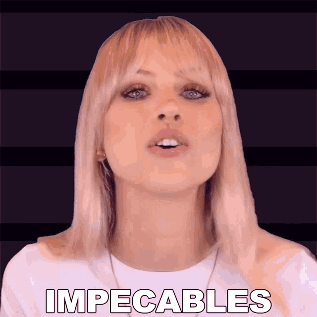 a woman in a white shirt says impecables in front of a purple background
