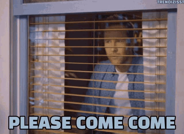 Come Home Waiting GIF - Come Home Waiting I Miss You GIFs