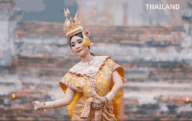 ประเทศไทย Thai Dress GIF - ประเทศไทย Thai Dress Ram GIFs