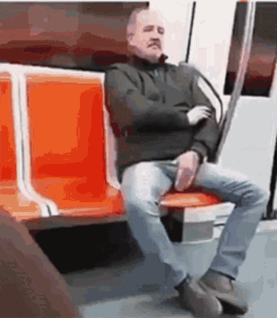 веселийдід Weird Guy GIF - веселийдід Weird Guy Subway GIFs