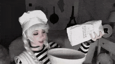 Belle Delphine Cooking GIF - Belle Delphine Cooking Chef'S Hat GIFs