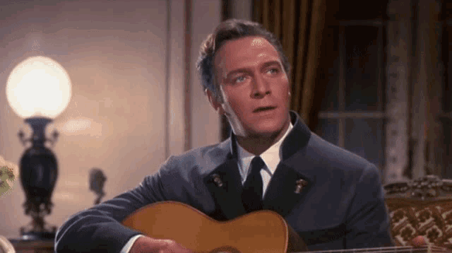 The Sound Of Music Christopher Plummer GIF - The Sound Of Music Christopher Plummer Julie Andrews GIFs