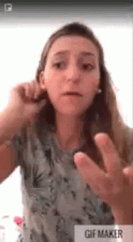 Ana Is Deaf Thomas Deaf GIF - Ana Is Deaf Thomas Deaf Sing Language GIFs