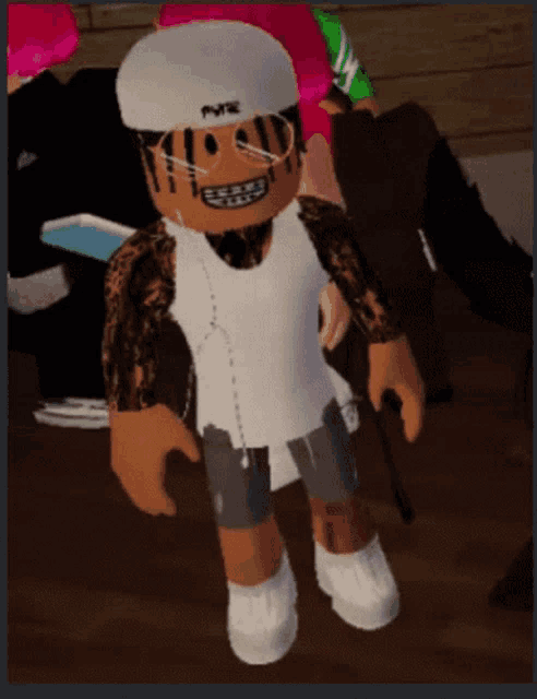 a roblox character is wearing a white hat with the word pure on it