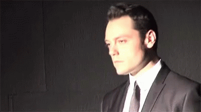 Tiziano Ferro Suit GIF - Tiziano Ferro Suit Suited Up GIFs