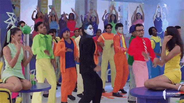 Dance Moves GIF - Dance Moves Shake It Off GIFs