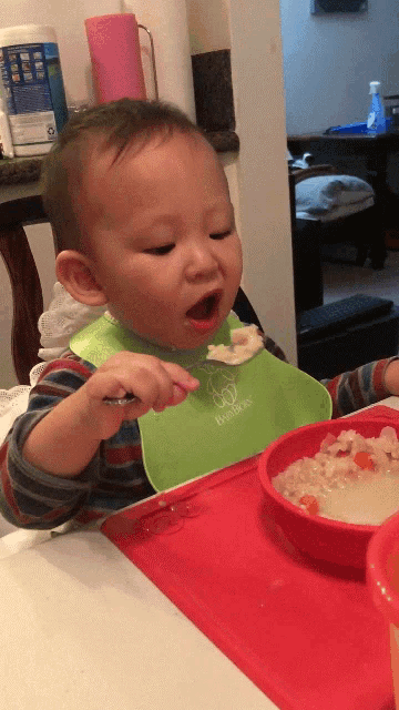 Josiahwhan Eating GIF - Josiahwhan Eating Baby GIFs