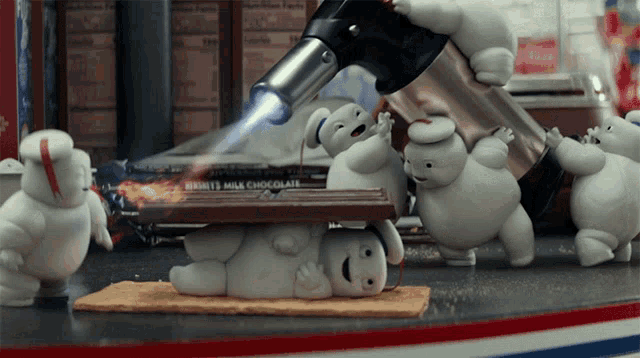 Making A Smore Mini Pufts GIF - Making A Smore Mini Pufts Ghostbusters Afterlife GIFs