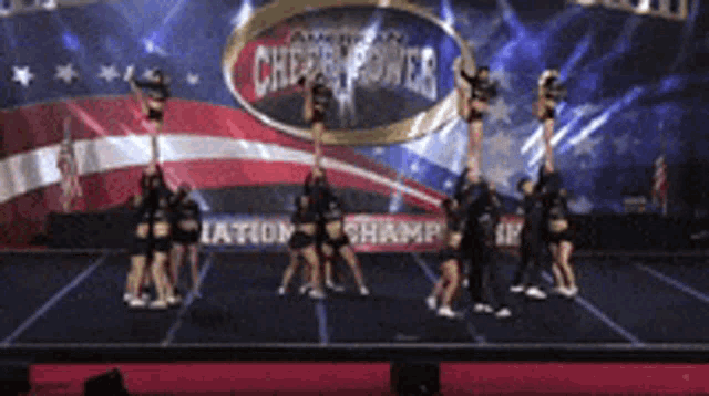 Cheer Cheerleading GIF - Cheer Cheerleading GIFs
