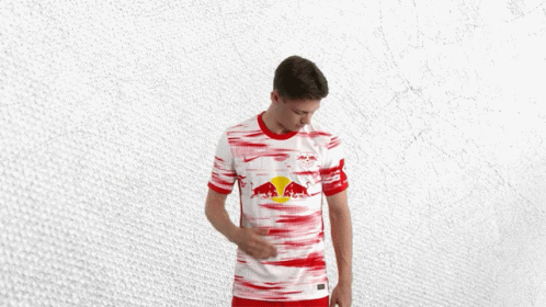 Its In My Heart Sidney Raebiger GIF - Its In My Heart Sidney Raebiger Rb Leipzig GIFs