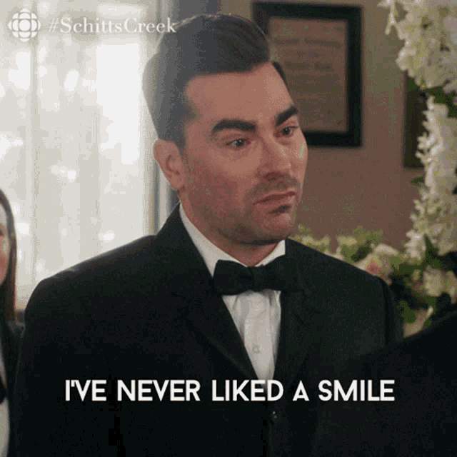 Ive Never Liked A Smile As Much As I Like Yours Dan Levy GIF - Ive Never Liked A Smile As Much As I Like Yours Dan Levy David GIFs