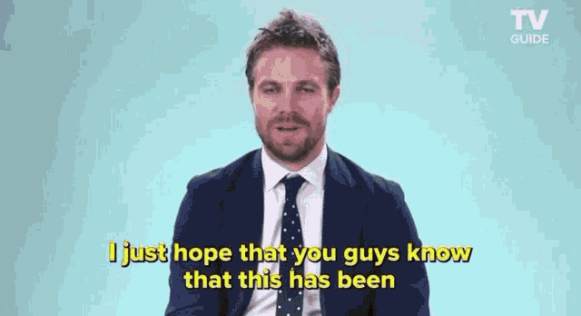 Stephen Amell Oliver Queen GIF - Stephen Amell Oliver Queen Arrow Cast GIFs