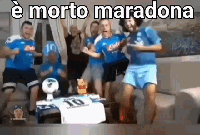 Maradona Morto GIF - Maradona Morto Napoli GIFs