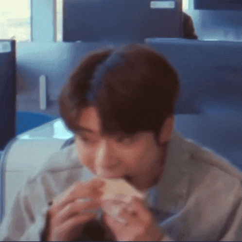 Saintfiles Jaehyun GIF - Saintfiles Jaehyun Eating GIFs