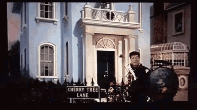 Mary Poppins Ship On Roof In The House GIF - Mary Poppins Ship On Roof In The House Bert Look Up GIFs