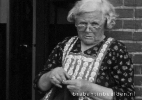 Knitting Old Lady Knitting GIF - Knitting Old Lady Knitting Grumpy GIFs