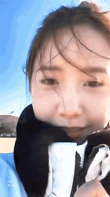 Yoona Selfie GIF - Yoona Selfie Smile GIFs
