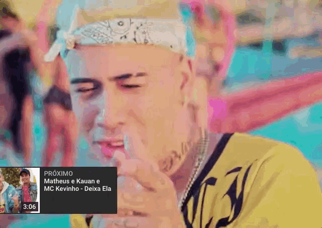 a video of matheus e kauan e mc kevinho is shown