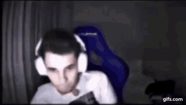 Mandy Mandydota GIF