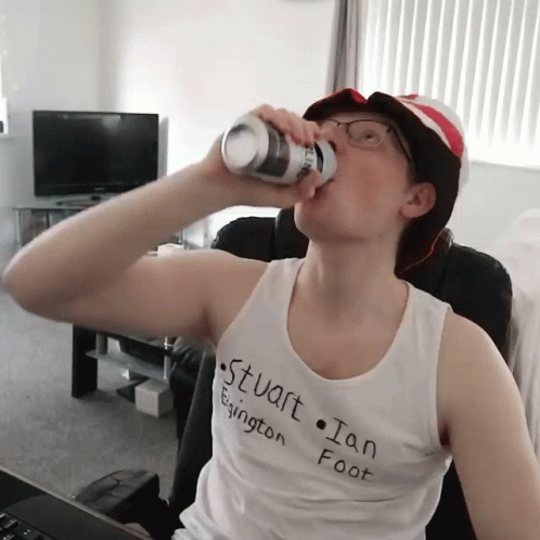 Bottoms Up Ollie Dixon GIF - Bottoms Up Ollie Dixon Finish The Beer GIFs