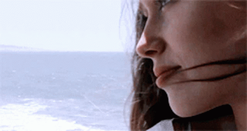 Alycia Debnam Carey Australian Actress GIF - Alycia Debnam Carey Australian Actress Alycia Jasmin Debnam Carey GIFs