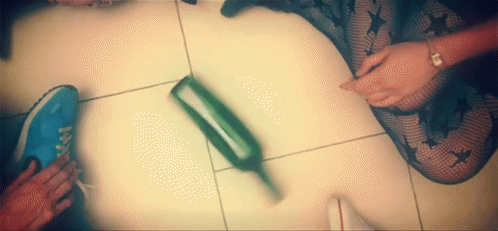 Spin The Bottle GIF - Spin The Bottle Kiss Me Miss GIFs