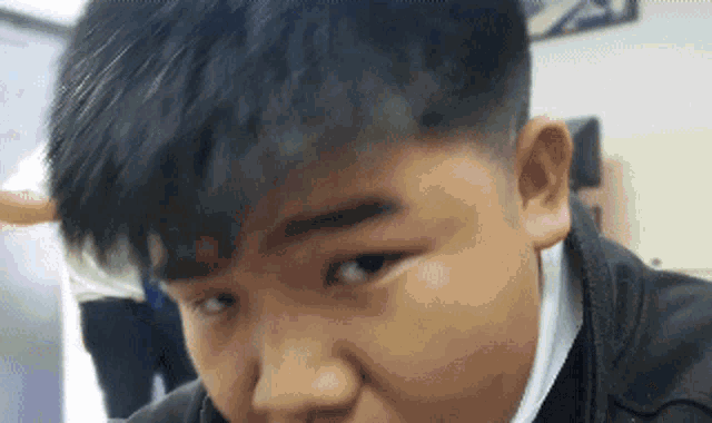 ไอ้อ้วนนาย ไอ้อ้วนนายสงสัย GIF