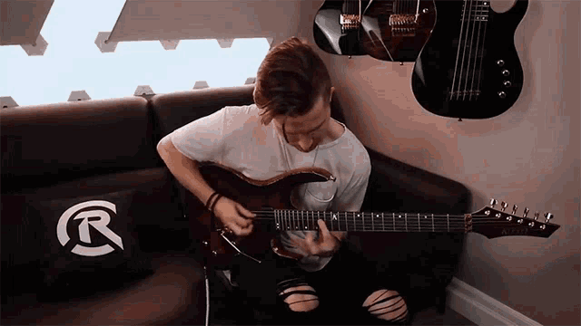 Playing Guitar Cole Rolland GIF - Playing Guitar Cole Rolland Moonlight Sonata GIFs
