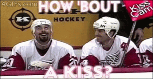 Detroit Red Wings How Bout A Kiss GIF - Detroit Red Wings How Bout A Kiss Valentines Day GIFs