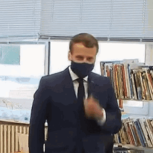 Macron Mask GIF - Macron Mask Facemask GIFs