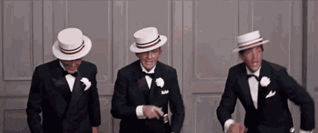 Frank Sinatra Dean Martin GIF - Frank Sinatra Dean Martin Bing Crosby GIFs