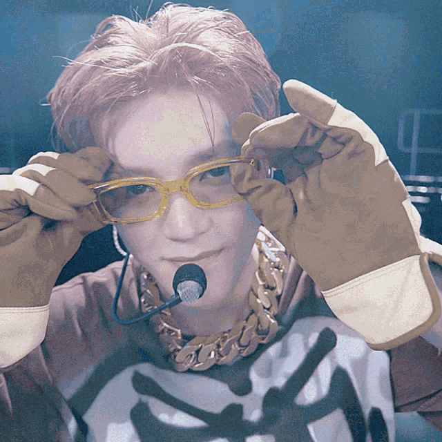 Stage Nct GIF - Stage Nct Glasses GIFs