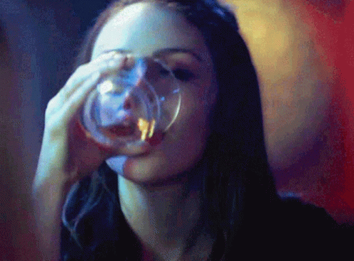 Hope Mikaelson Hope Mikaelson Drinking GIF - Hope Mikaelson Hope Mikaelson Drinking Hope Legacies GIFs