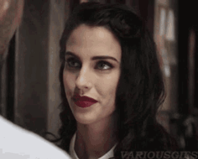Julia Talben Abattoir GIF - Julia Talben Abattoir Jessica Lowndes GIFs