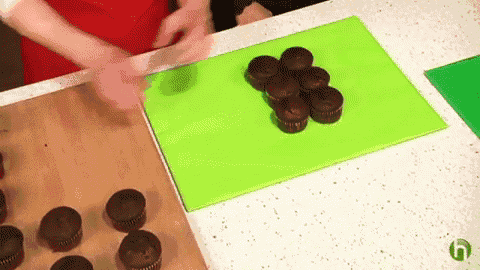 How To Make Pull-apart Football Cupcakes GIF - Dessert Cupcakes Football GIFs