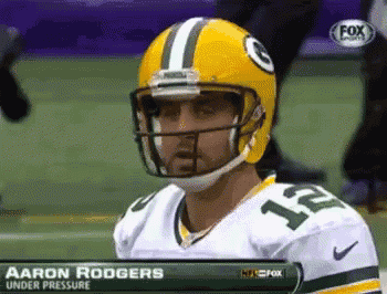 a green bay packers football player named aaron rodgers