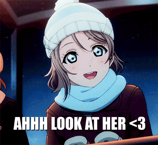 a picture of a girl with the words ahhh look at her < 3 on the bottom