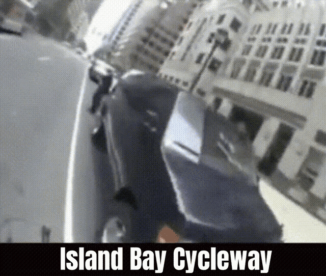 island bay cycleway is the name of the street