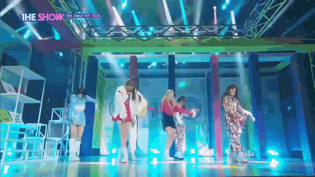 Hot Issue Kpop GIF - Hot Issue Kpop GIFs