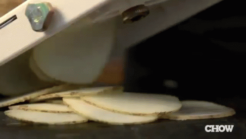 Microwave Potato Chips GIF - Potato Potato Chip Maker Chips GIFs