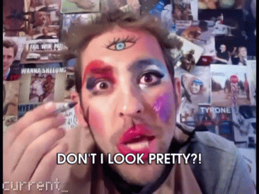 I Do All My Own Makeup GIF - Parody Makeup Dont I Look Pretty GIFs