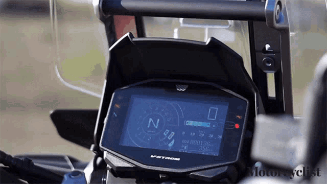 Digital Pannel Motorcyclist GIF - Digital Pannel Motorcyclist Suzuki V Strom1050xt GIFs