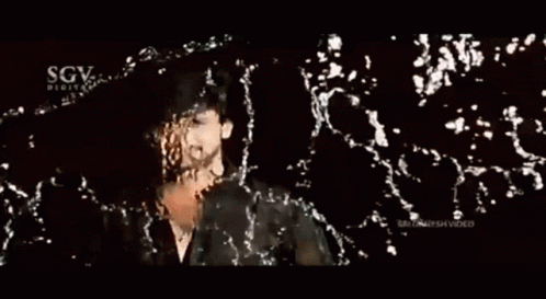 Water Splash Kannada GIF - Water Splash Kannada Kannada Movie GIFs