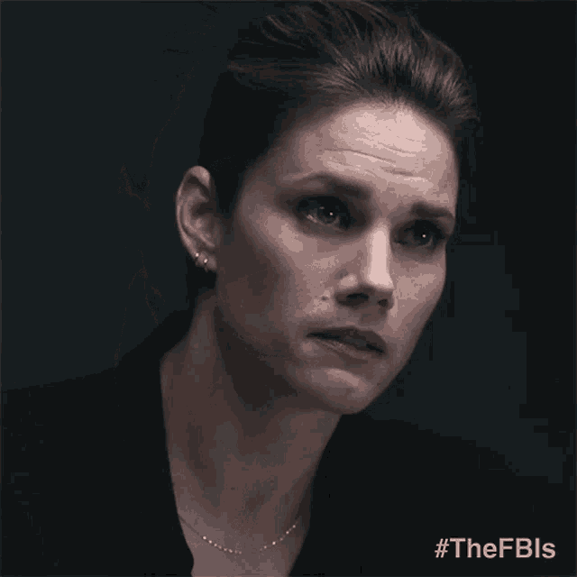 Huh Special Agent Maggie Bell GIF - Huh Special Agent Maggie Bell Missy Peregrym GIFs