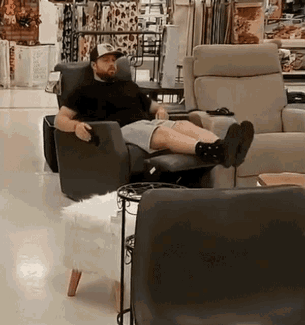Relaxed Chill GIF - Relaxed Chill Comfortable GIFs