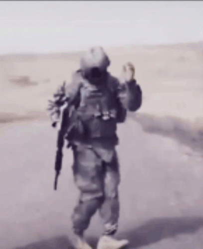 Soldier Twerking GIF - Soldier Twerking Lopezthemijo08 - Discover