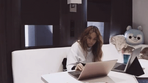 Beyonce Computer GIF - Beyonce Computer Tired GIFs