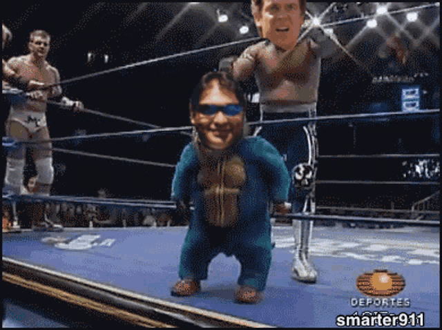 a picture of a wrestling ring with the words deportes smarter911