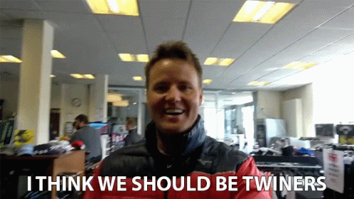 I Think We Should Be Twiners GIF - I Think We Should Be Twiners Workers GIFs