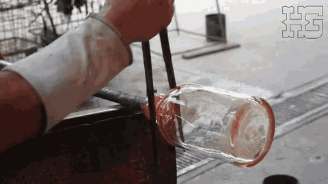 Vidrio Soplado Blown Glass GIF - Vidrio Soplado Blown Glass Bottle GIFs